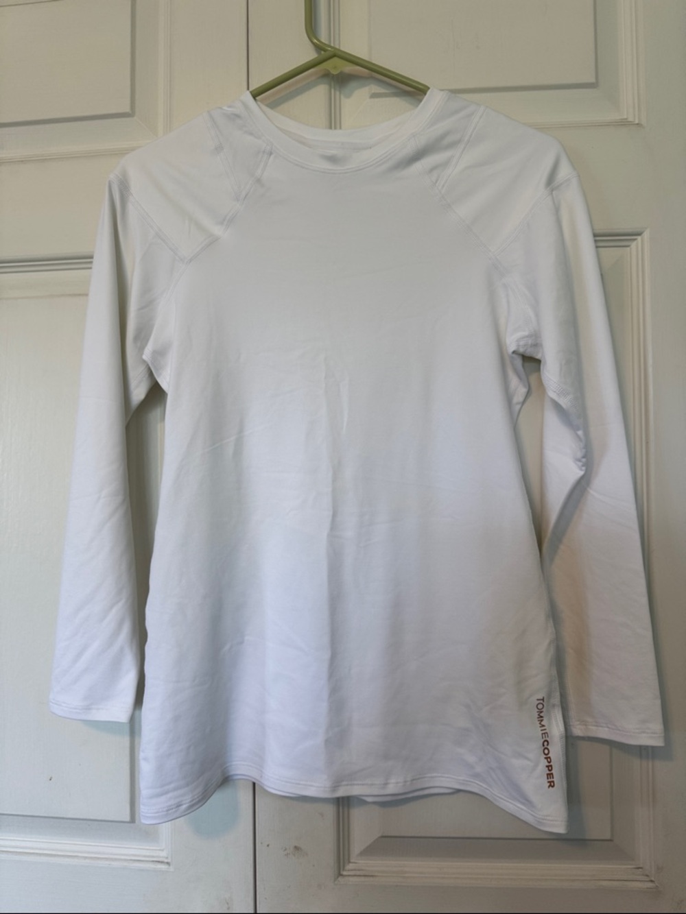 Tommie Copper White Long Sleeve Shoulder/Back support Performance Top L